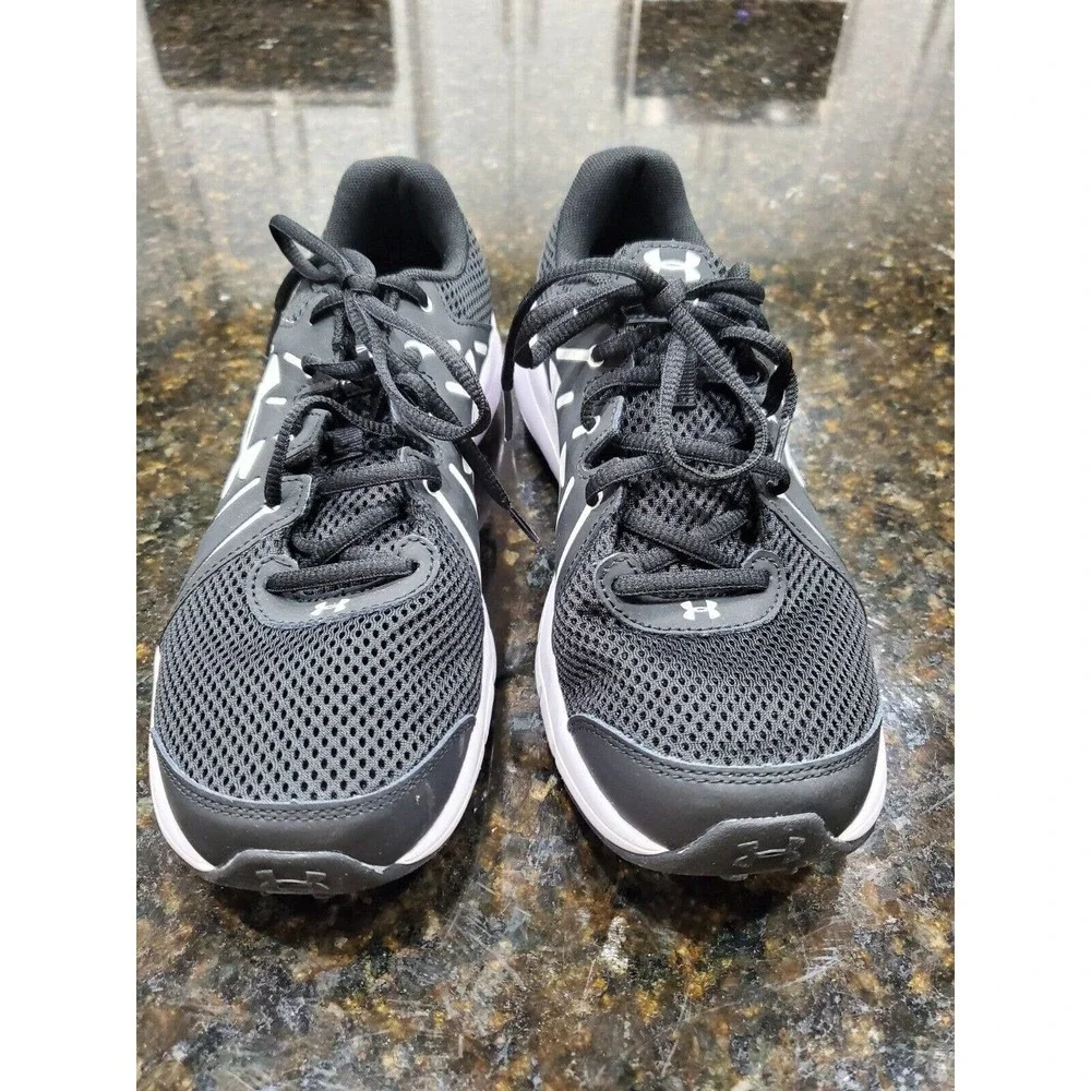 Under Armour Dash Rn 2 Women's Black Mesh Upper Lace Up Athletic Shoes Size 9 - Picture 1 of 10